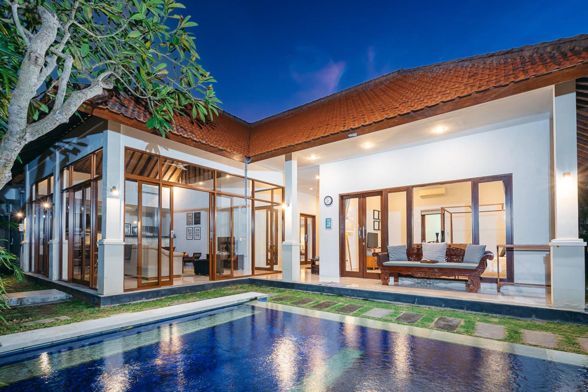 Mahayana Villa Batu Belig - Close To The Beach Canggu Extérieur photo