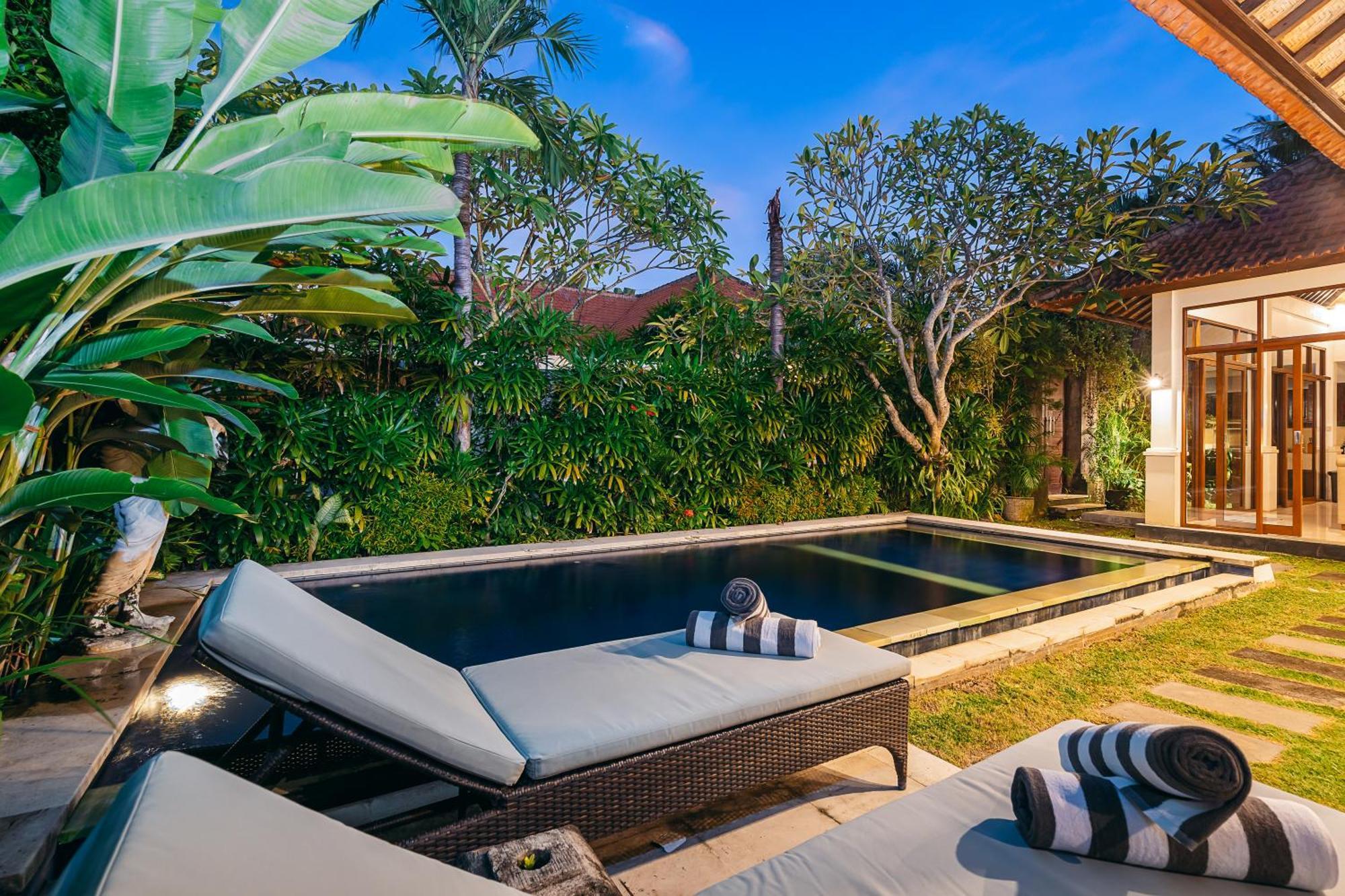 Mahayana Villa Batu Belig - Close To The Beach Canggu Extérieur photo