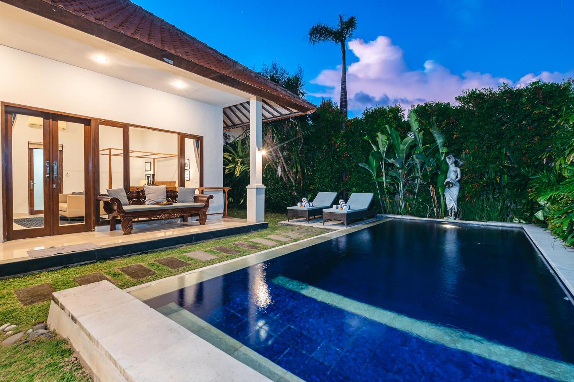 Mahayana Villa Batu Belig - Close To The Beach Canggu Extérieur photo