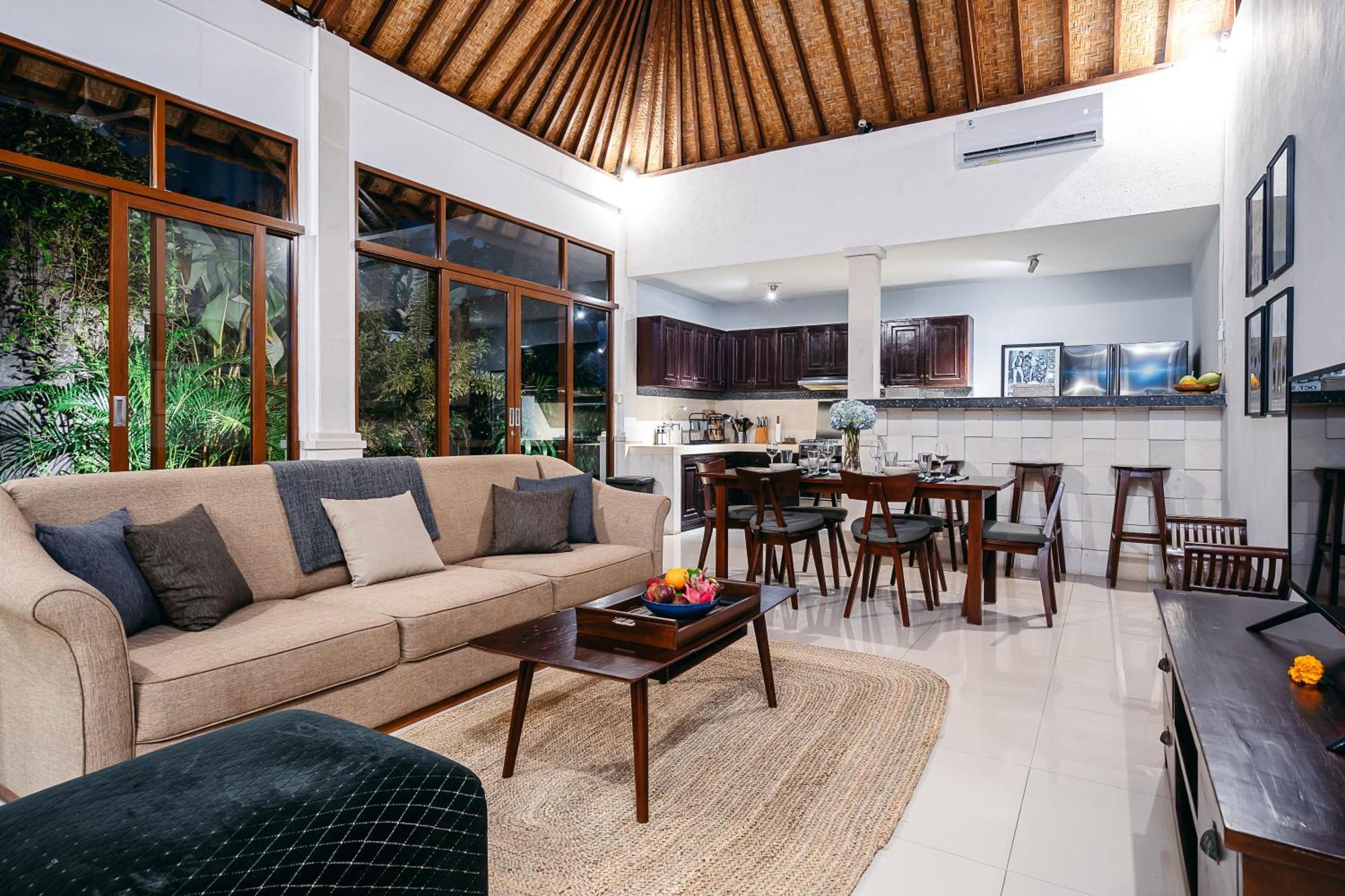 Mahayana Villa Batu Belig - Close To The Beach Canggu Extérieur photo