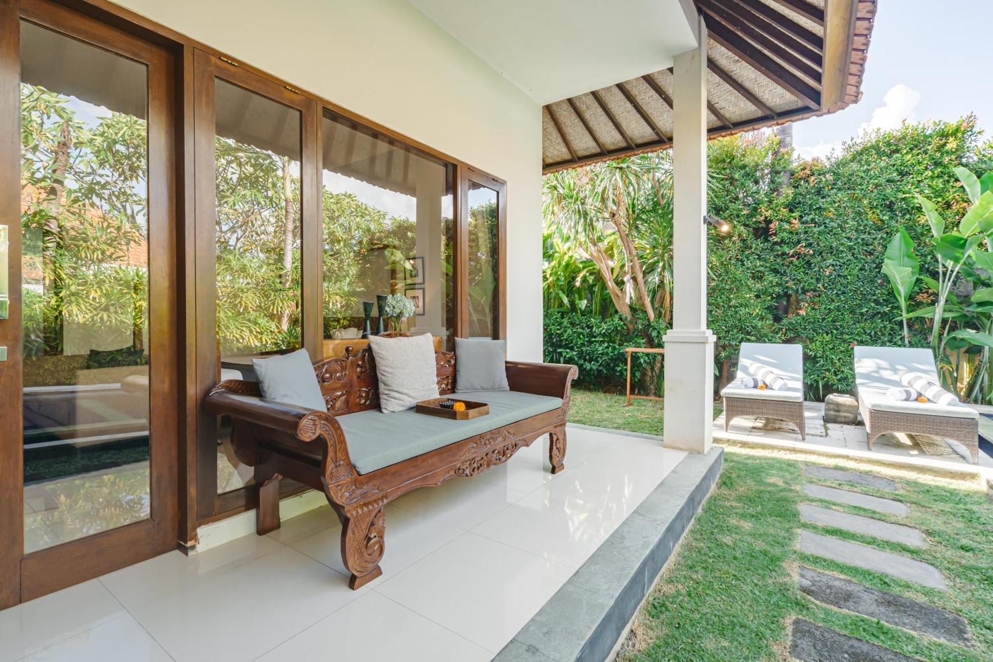 Mahayana Villa Batu Belig - Close To The Beach Canggu Extérieur photo