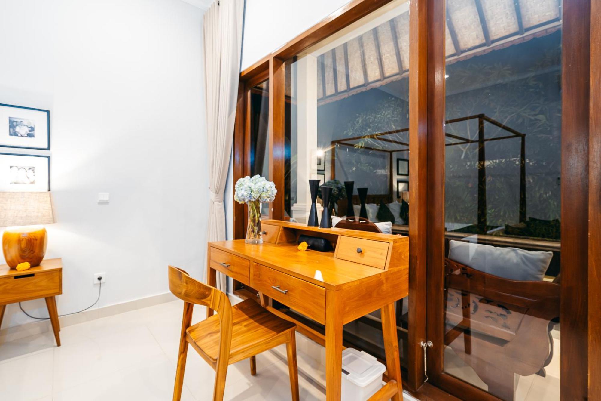 Mahayana Villa Batu Belig - Close To The Beach Canggu Extérieur photo