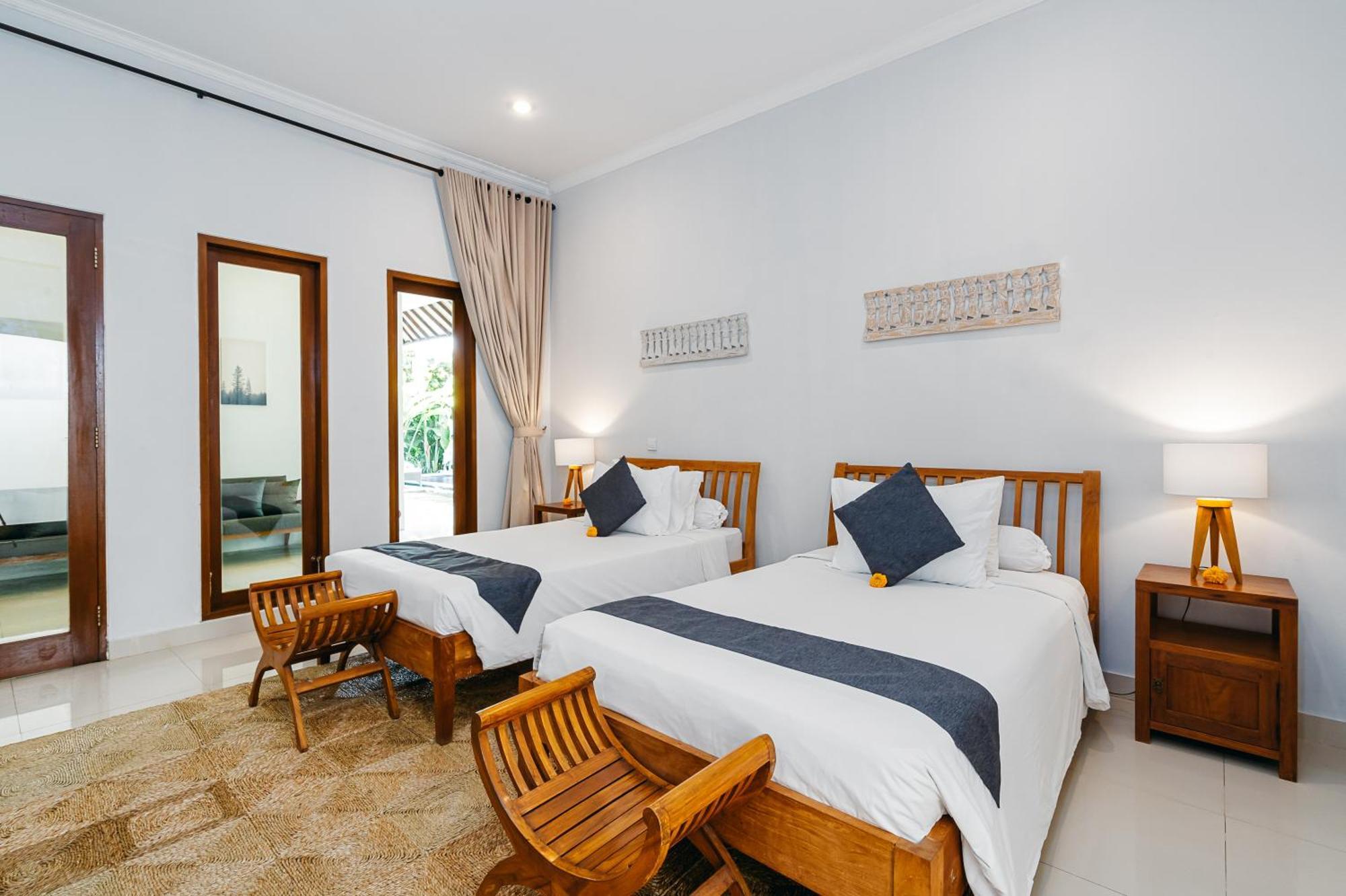 Mahayana Villa Batu Belig - Close To The Beach Canggu Extérieur photo